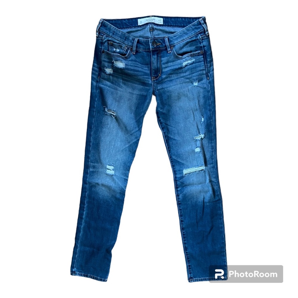 Abercrombie & Fitch New York Distressed SZ 27